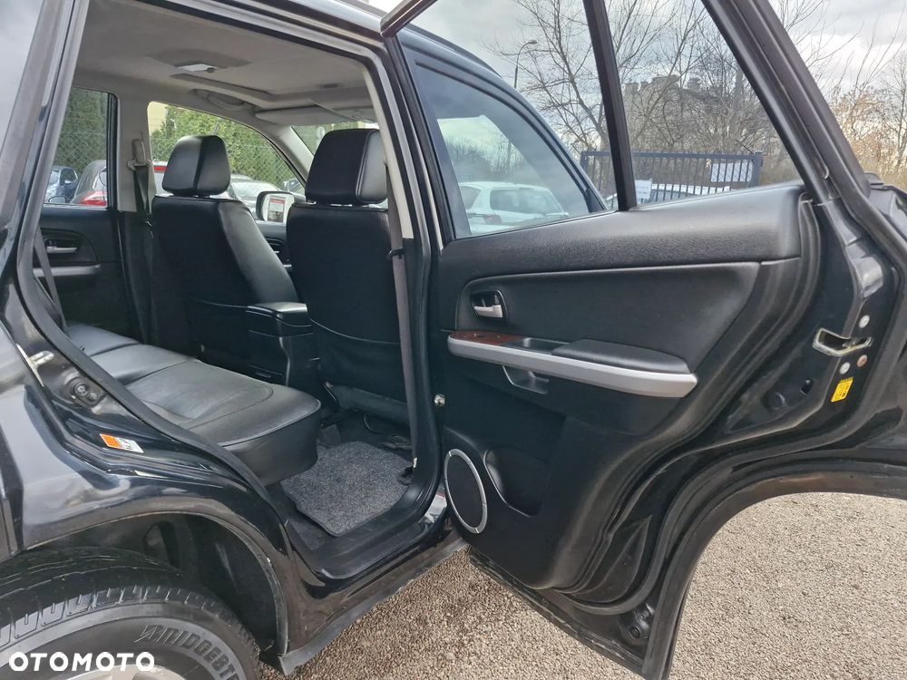 Suzuki Grand Vitara 1.9 DDiS Premium - 17