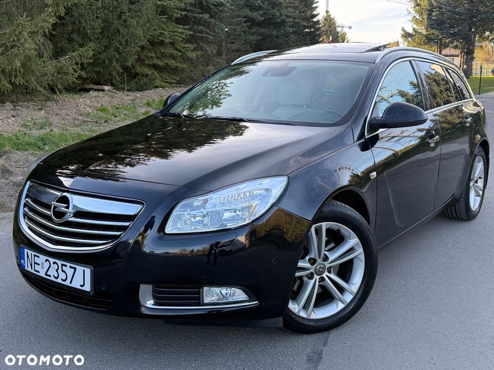 Opel Insignia 2.0 T Cosmo - 1