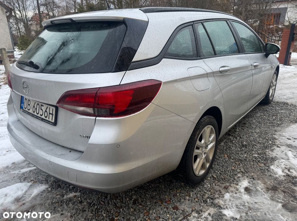 Opel Astra 1.6 CDTI Sport - 28