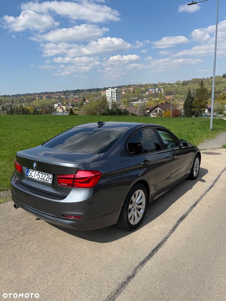 BMW Seria 3 318i Sport Line - 6