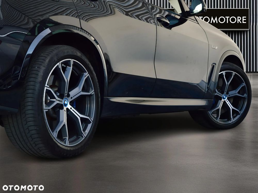 BMW X5 xDrive45e - 11