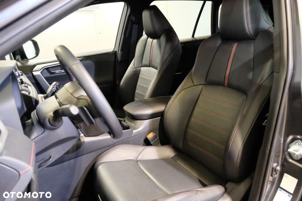 Toyota RAV4 - 28