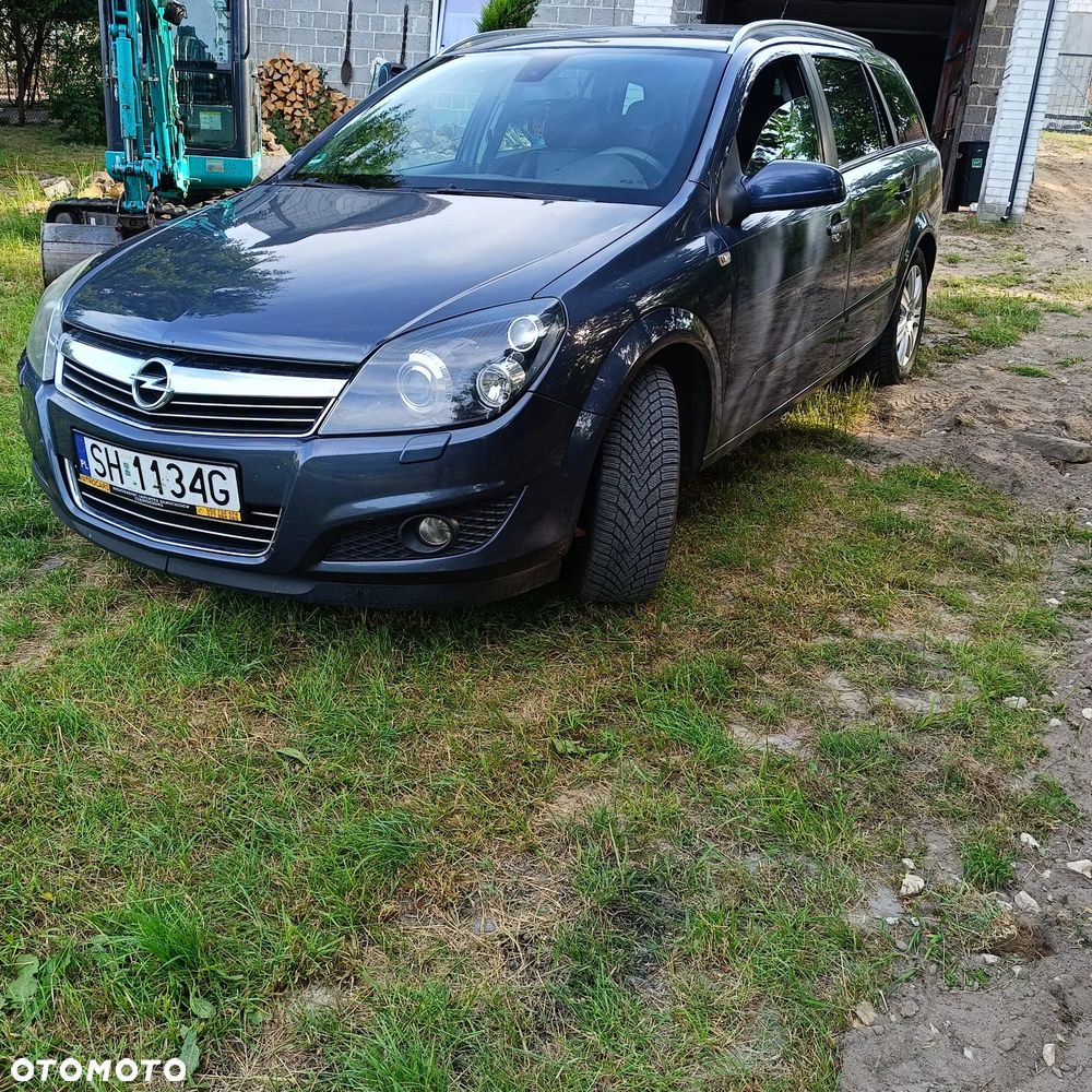 Opel Astra 1.8 Caravan Automatik NAVI - 1