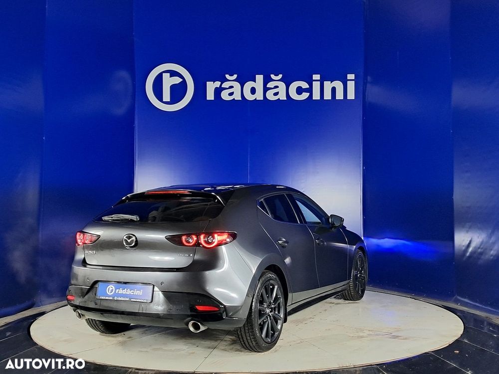 Mazda 3 - 7