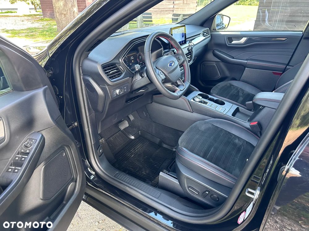 Ford Kuga - 16