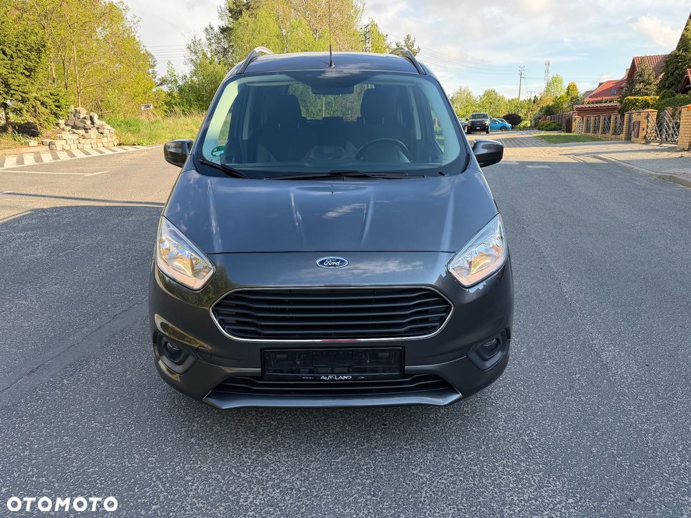 Ford Tourneo Courier 1.0 EcoBoost S&S Titanium - 3