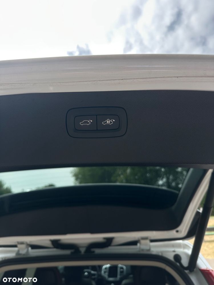 Volvo XC 90 T6 AWD Geartronic Momentum - 15