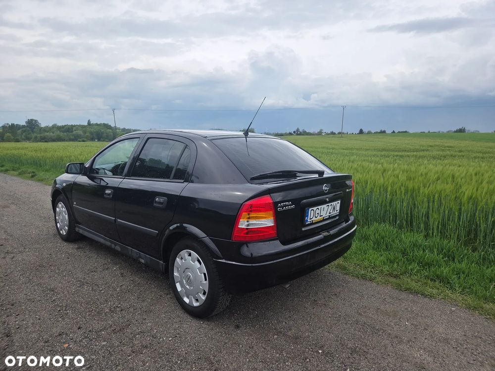Opel Astra - 11
