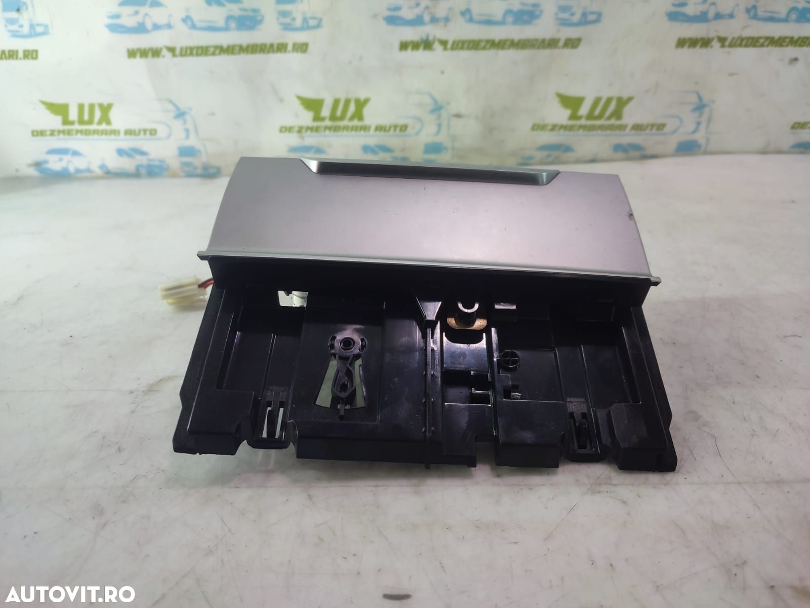 Scumiera 3G1863284A Volkswagen VW Passat B8 [2014 - 2020] 2.0 tdi DFC - 1