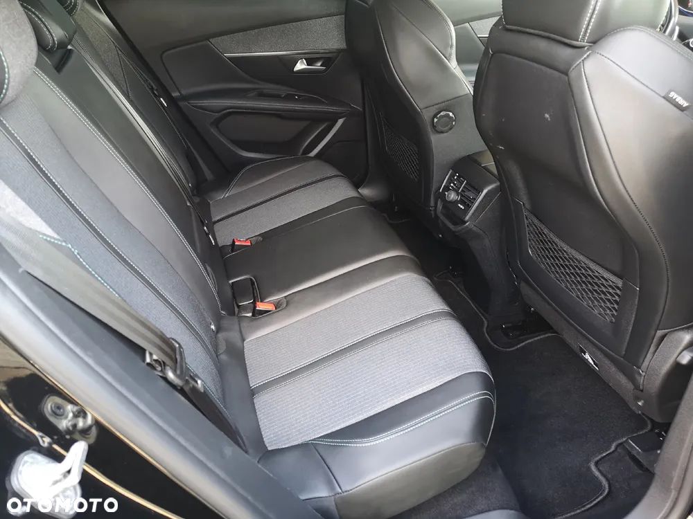 Peugeot 3008 1.5 BlueHDi Allure S&S EAT8 - 14