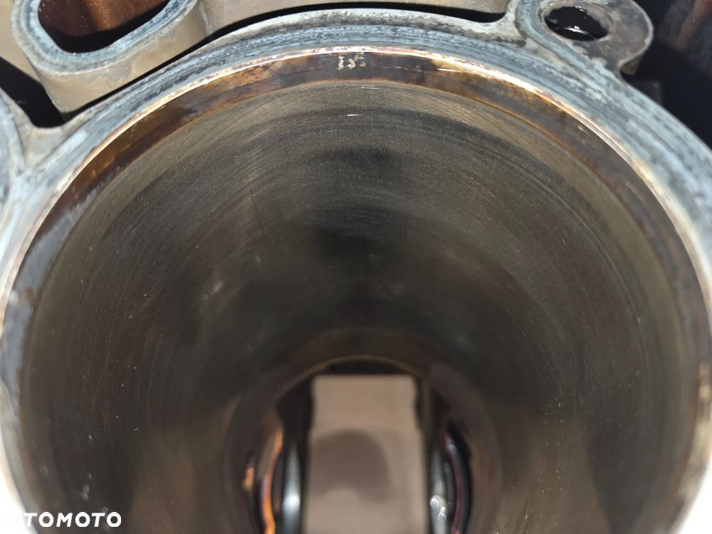 BMW E60 E81 E90 E91 E92 118I 318I 120I 320I Blok Silnika N43B20AY 0427109 - 17