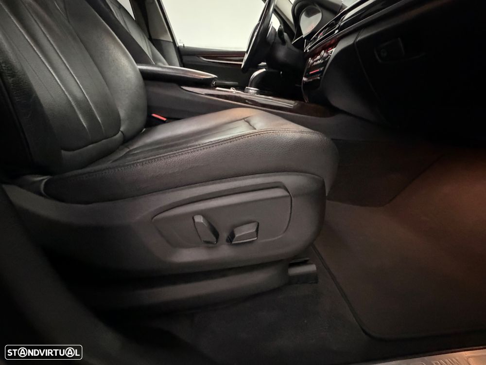 BMW X5 xDrive30d Sport-Aut. - 42