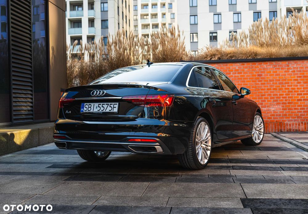 Audi A4 Limousine 35 TFSI mHEV S Line S tronic - 2