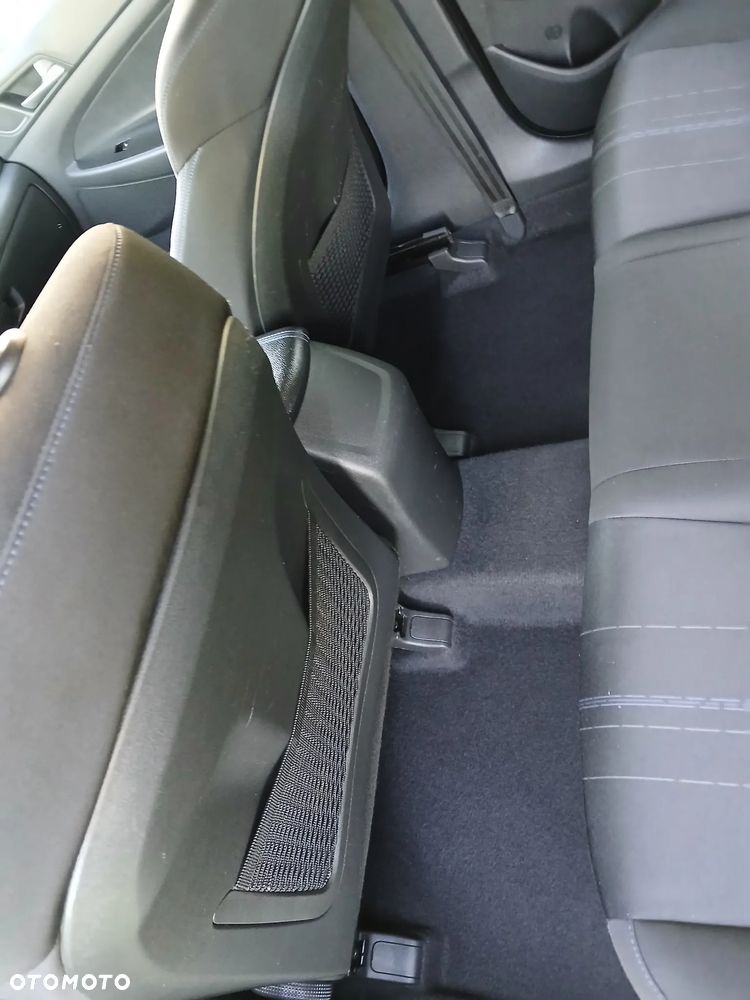 Hyundai Tucson 1.6 GDI BlueDrive GO 2WD - 10