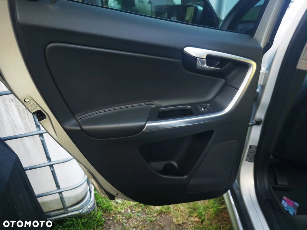 Volvo XC 60 - 29