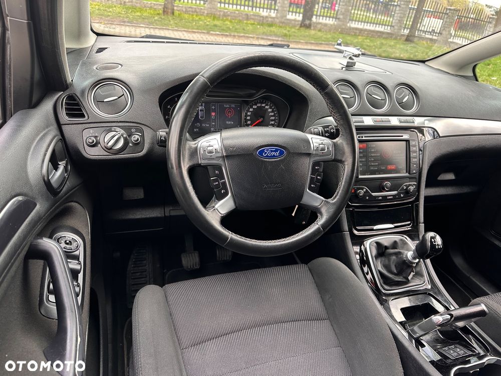 Ford S-Max 2.0 TDCi DPF Business Edition - 14