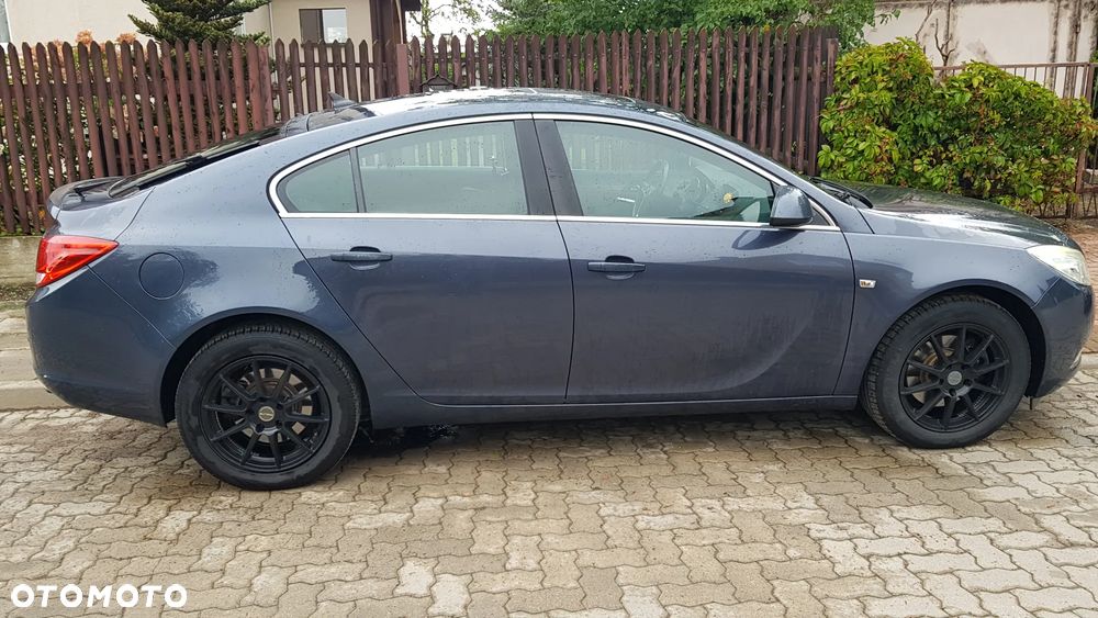 Opel Insignia 1.6 T Cosmo - 11