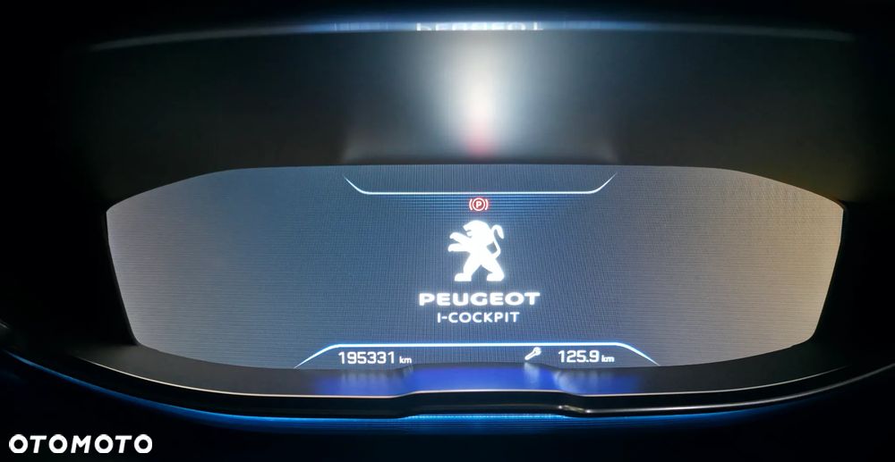 Peugeot 5008 BlueHDi 130 EAT8 GT - 24