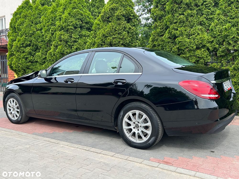 Mercedes-Benz Klasa C 180 9G-TRONIC - 7
