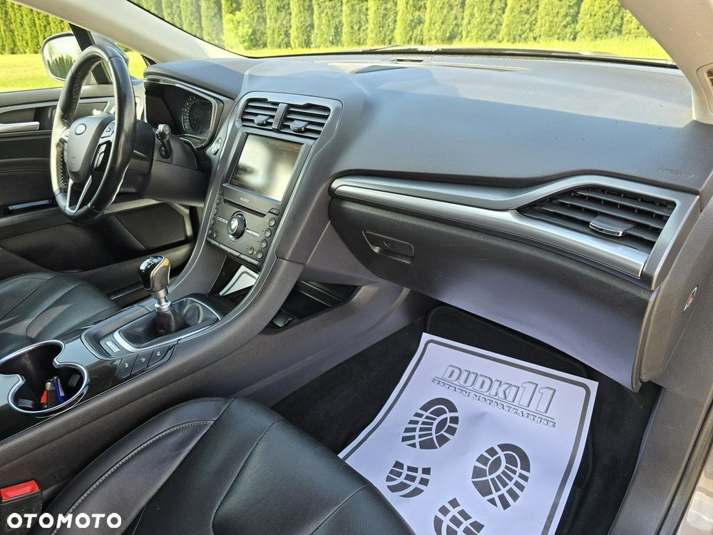 Ford Mondeo - 25