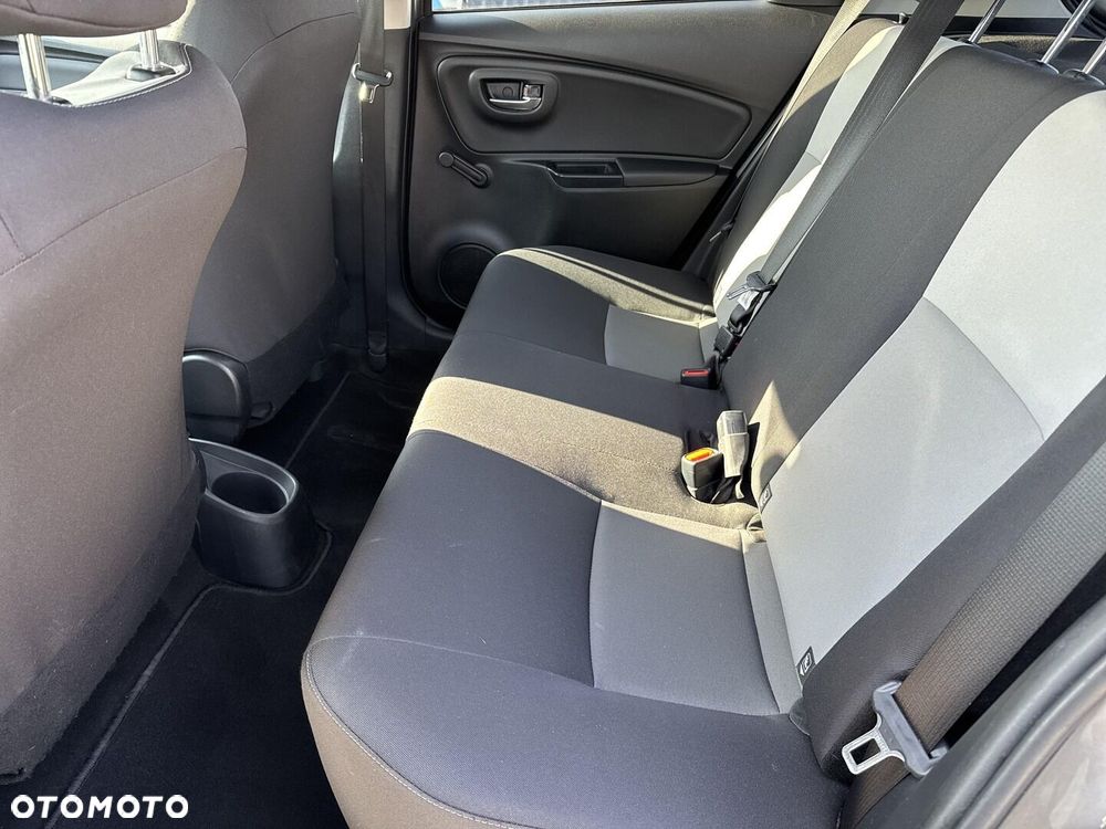 Toyota Yaris 1.5 Premium CVT - 15