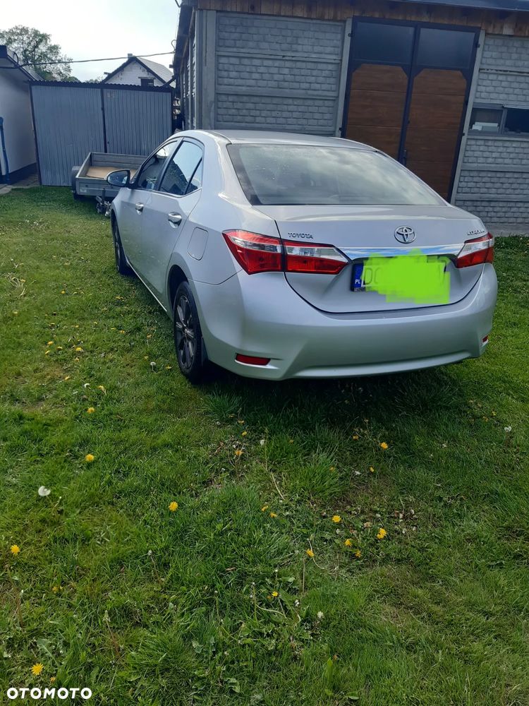Toyota Corolla 1.6 Active - 3
