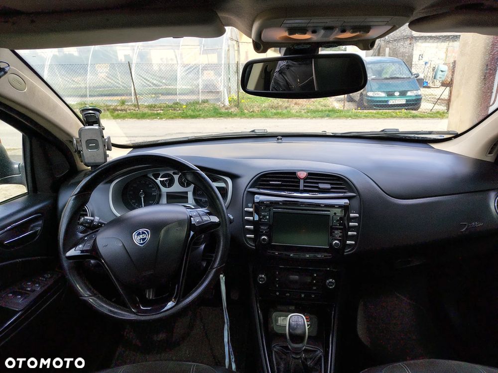 Lancia Delta 2.0 MJ Platino - 2