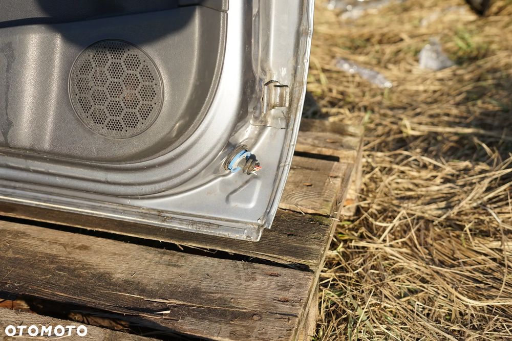 Drzwi tył tylne lewe Opel Zafira B II Z155 - 16