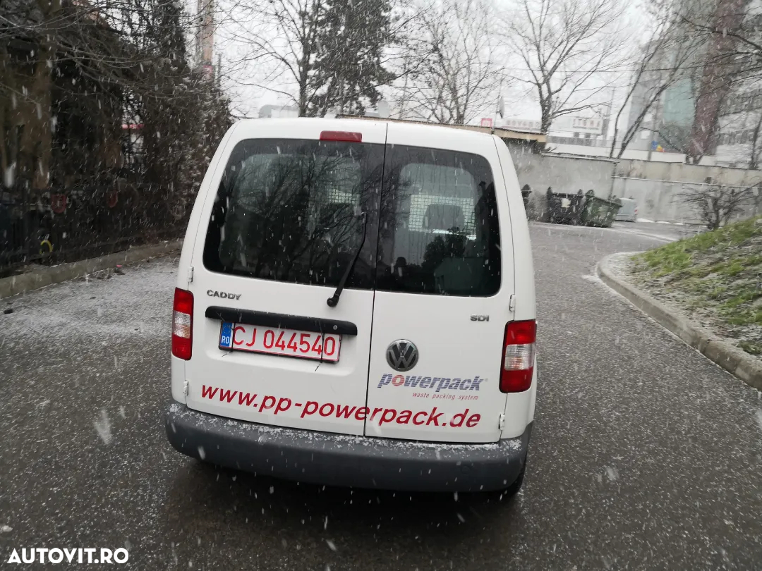 Volkswagen Caddy - 10