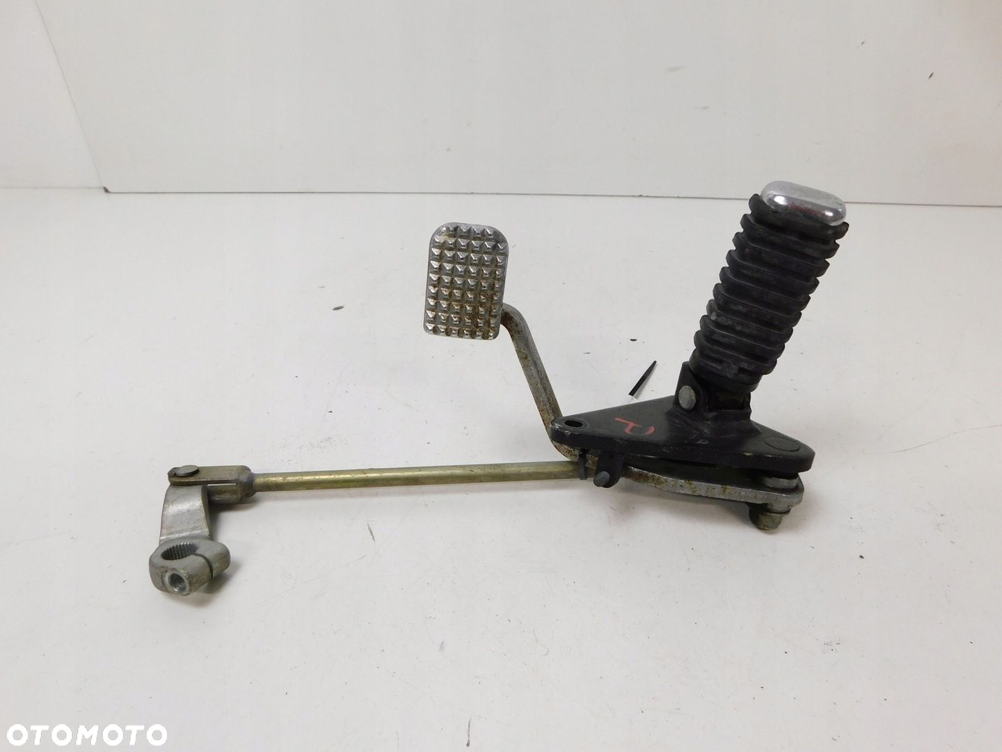 HONDA SHADOW 125 SET PODNÓŻEK KIEROWCY PRZÓD PRAWY  DŹWIGNIA HAMULCA TYŁ - 4