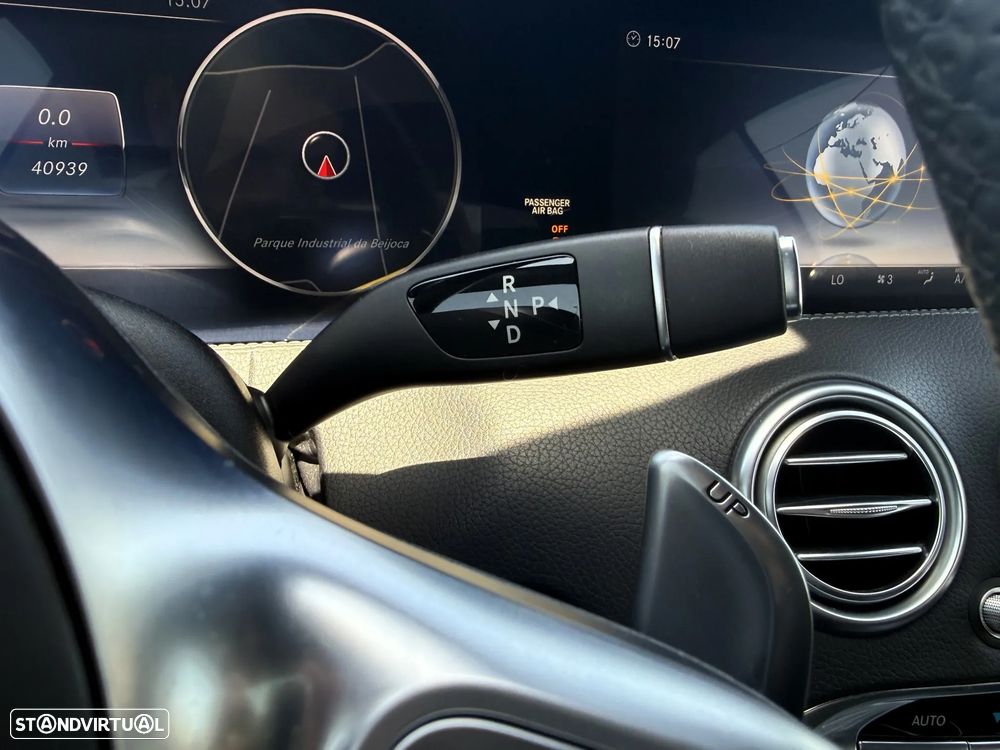 Mercedes-Benz S 560 4Matic 9G-TRONIC - 38