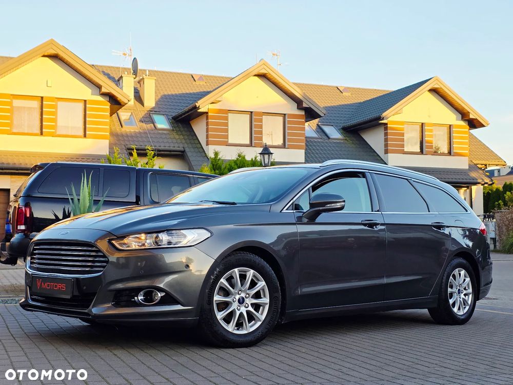 Ford Mondeo Turnier 1.6 TDCi ECOnetic Start-Stopp Titanium - 23