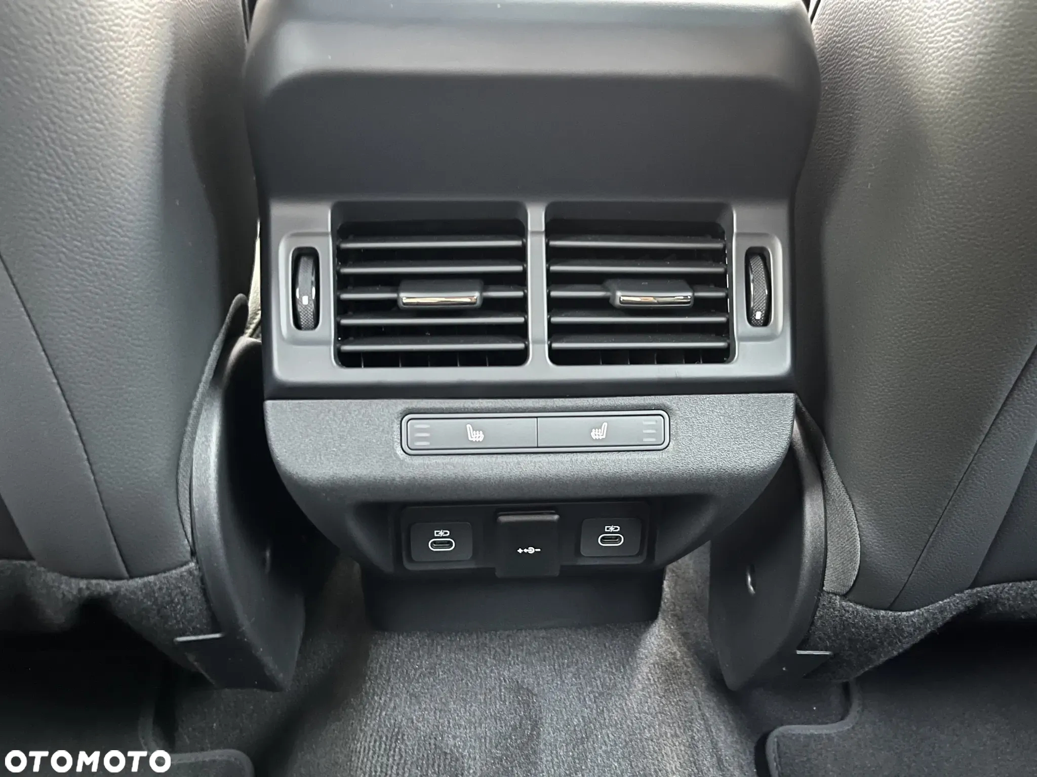 Land Rover Range Rover Evoque D200 R-Dynamic SE - 10
