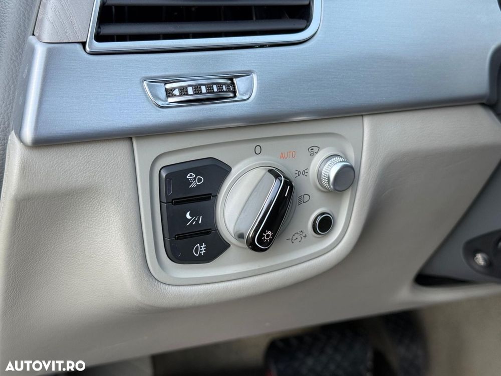 Audi A8 - 17