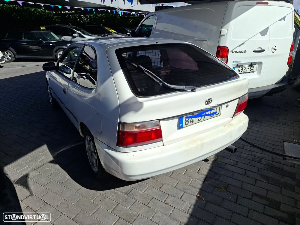 Toyota Corolla - 5