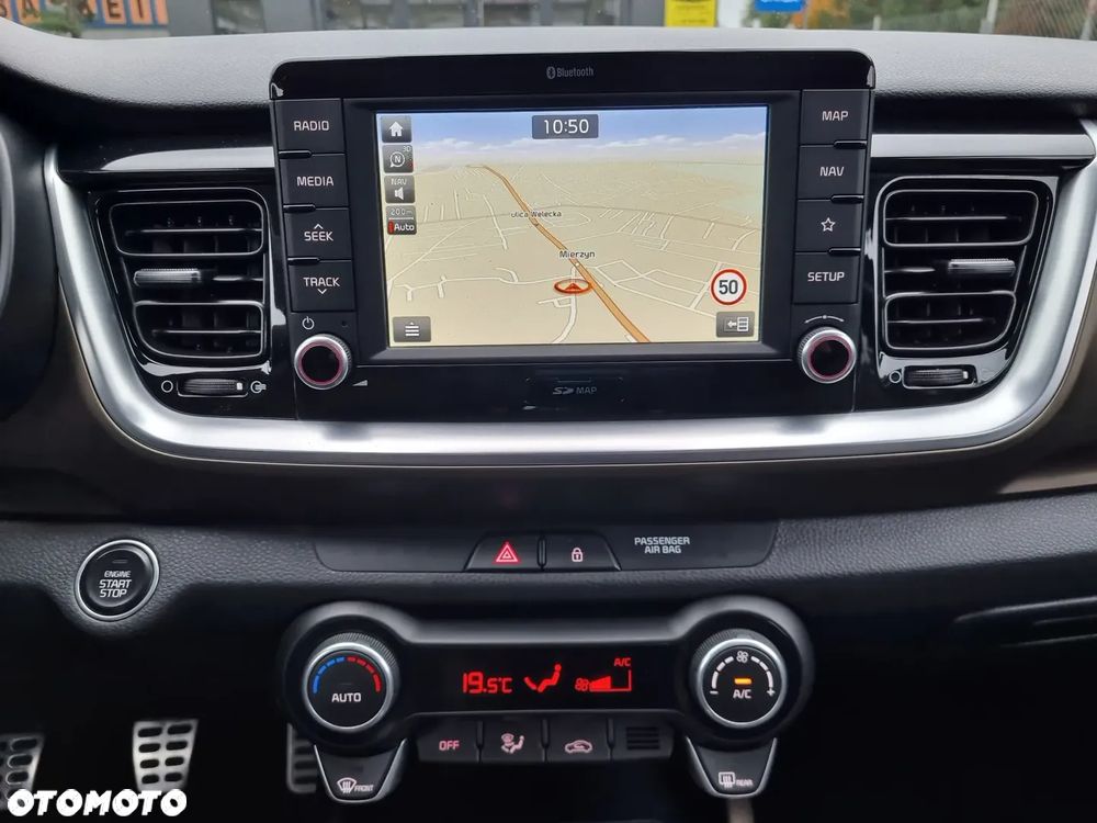 Kia Stonic 1.4 L - 17