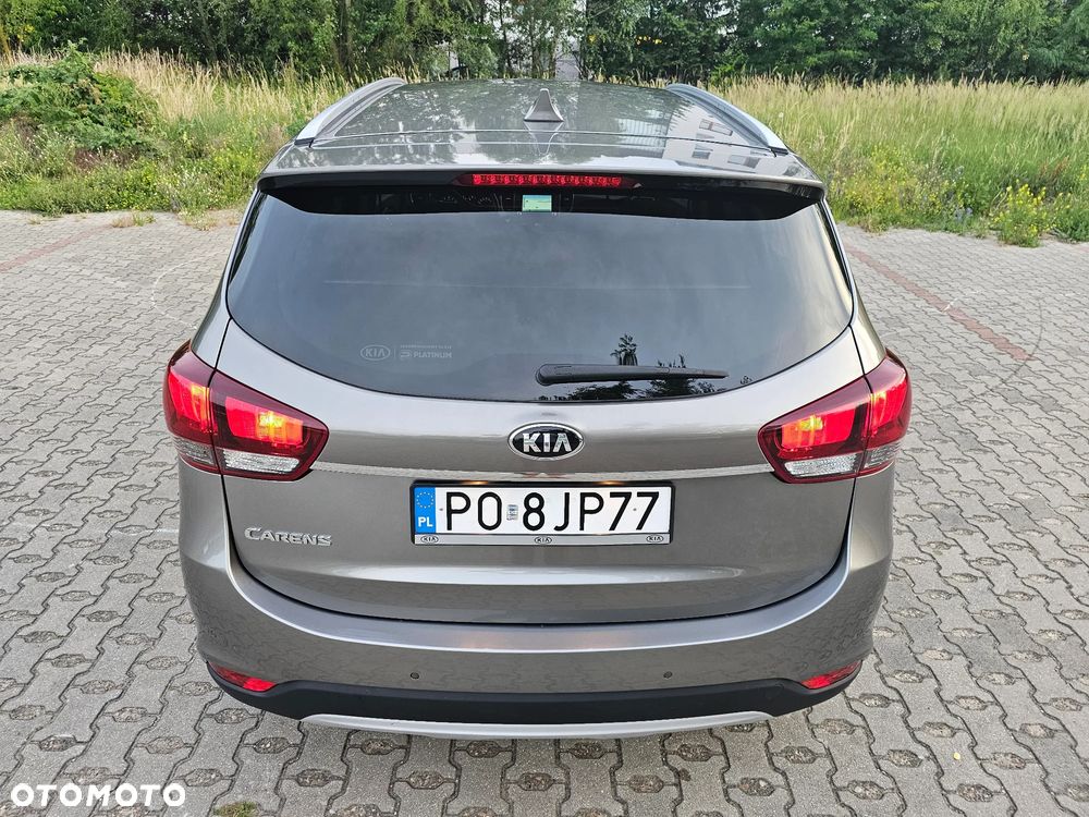 Kia Carens 1.6 GDI L - 11