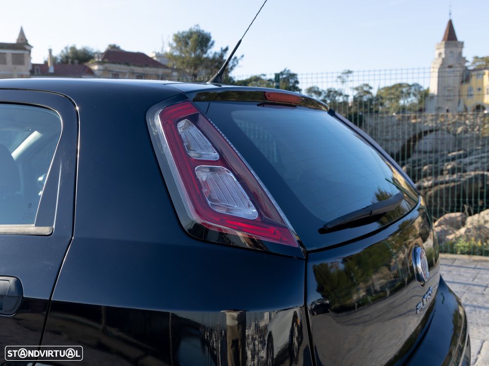 Fiat Punto 1.2 Lounge S&S - 6