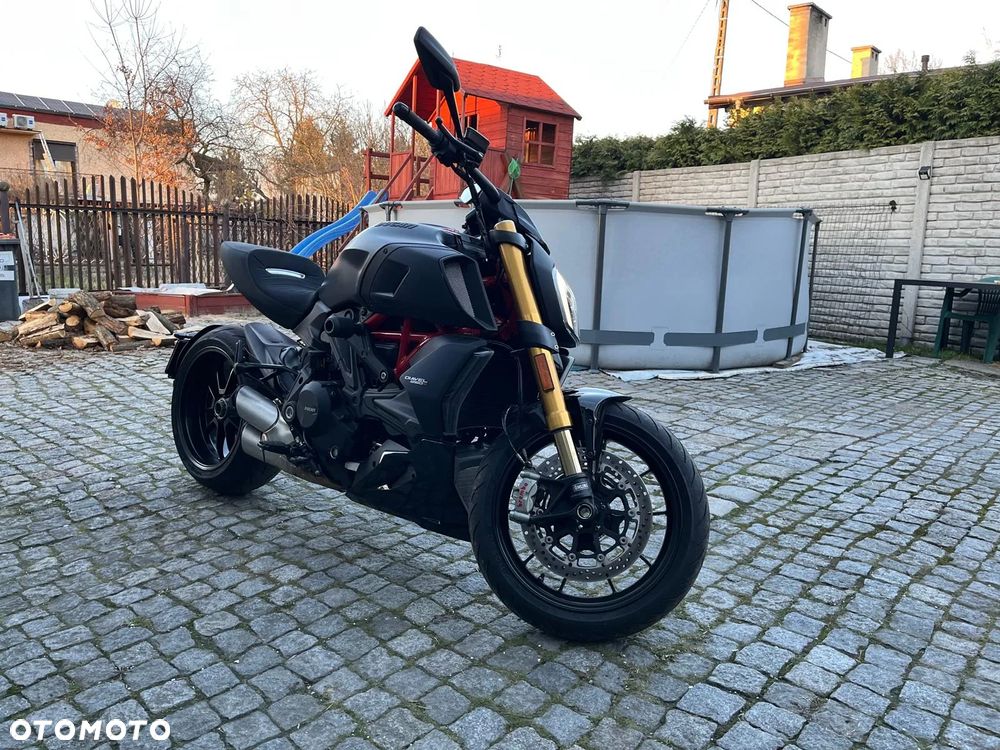 Ducati Diavel - 16