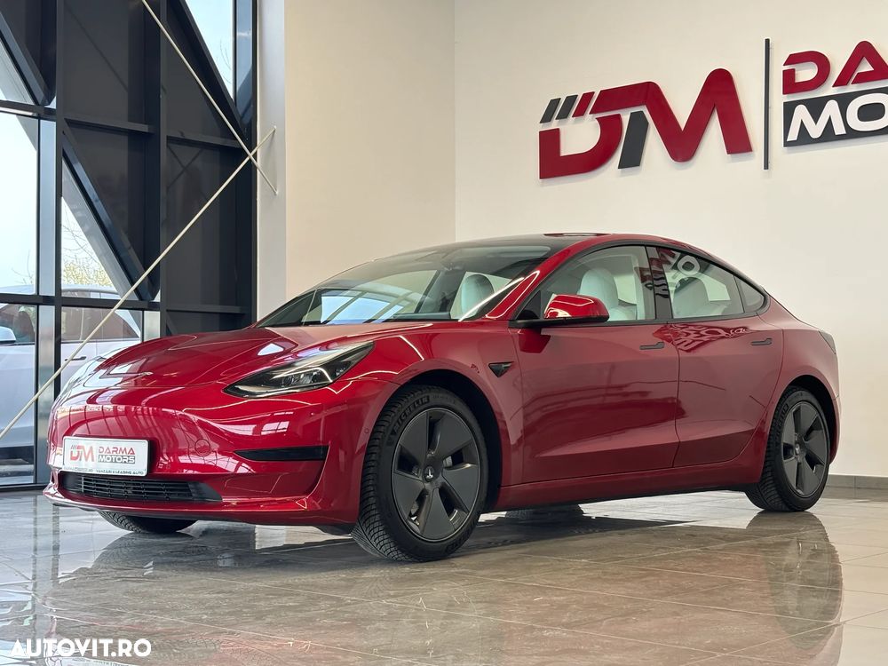 Tesla Model 3 Standard Reichweite Plus Hinterradantrieb - 4