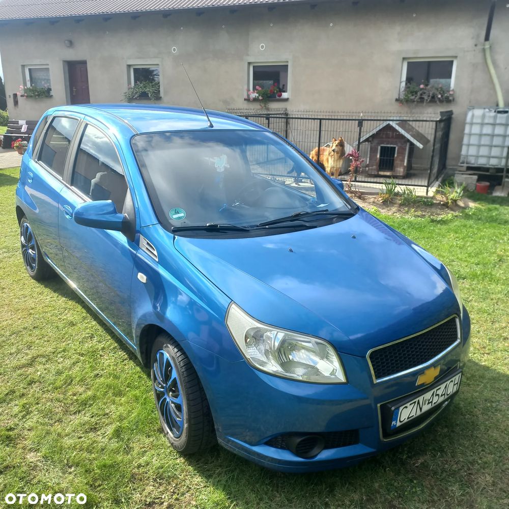 Chevrolet Aveo - 11