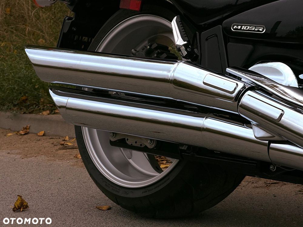 Suzuki Boulevard - 14