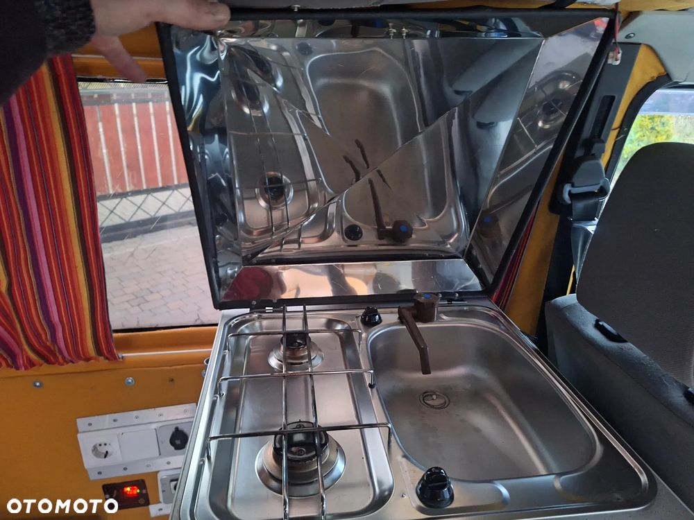 Volkswagen Transporter - 8