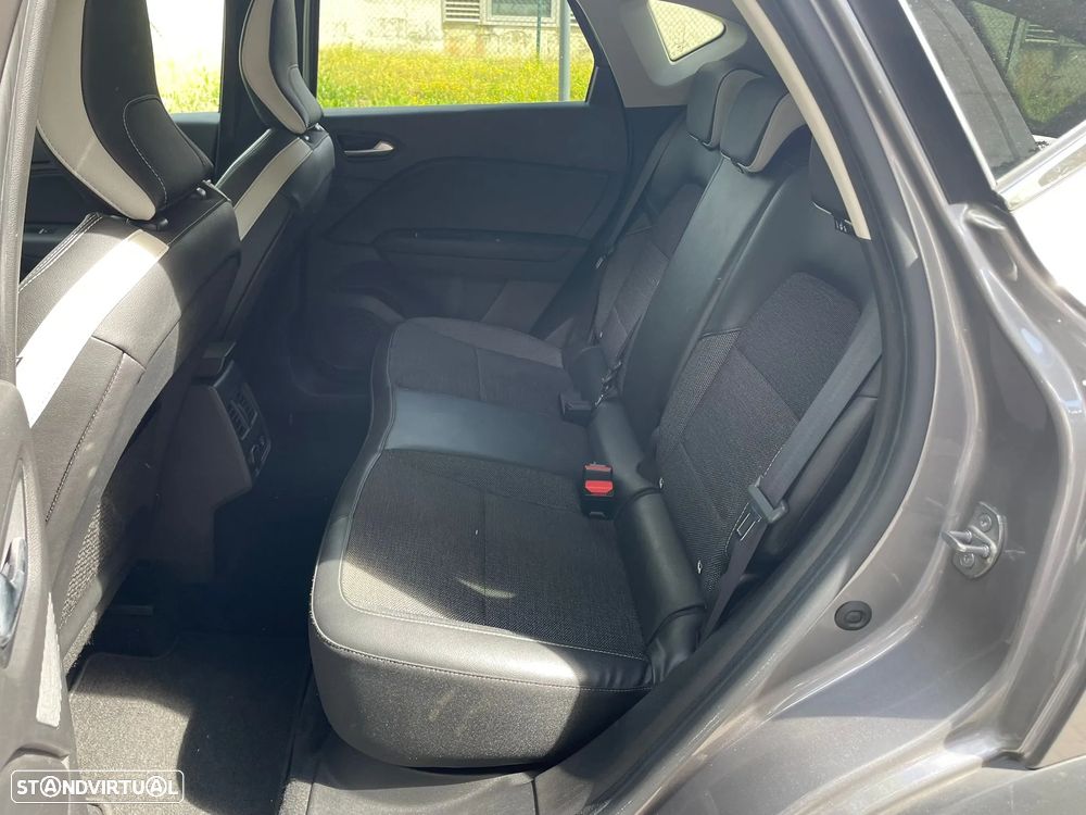 Renault Captur 1.0 TCe Exclusive - 19