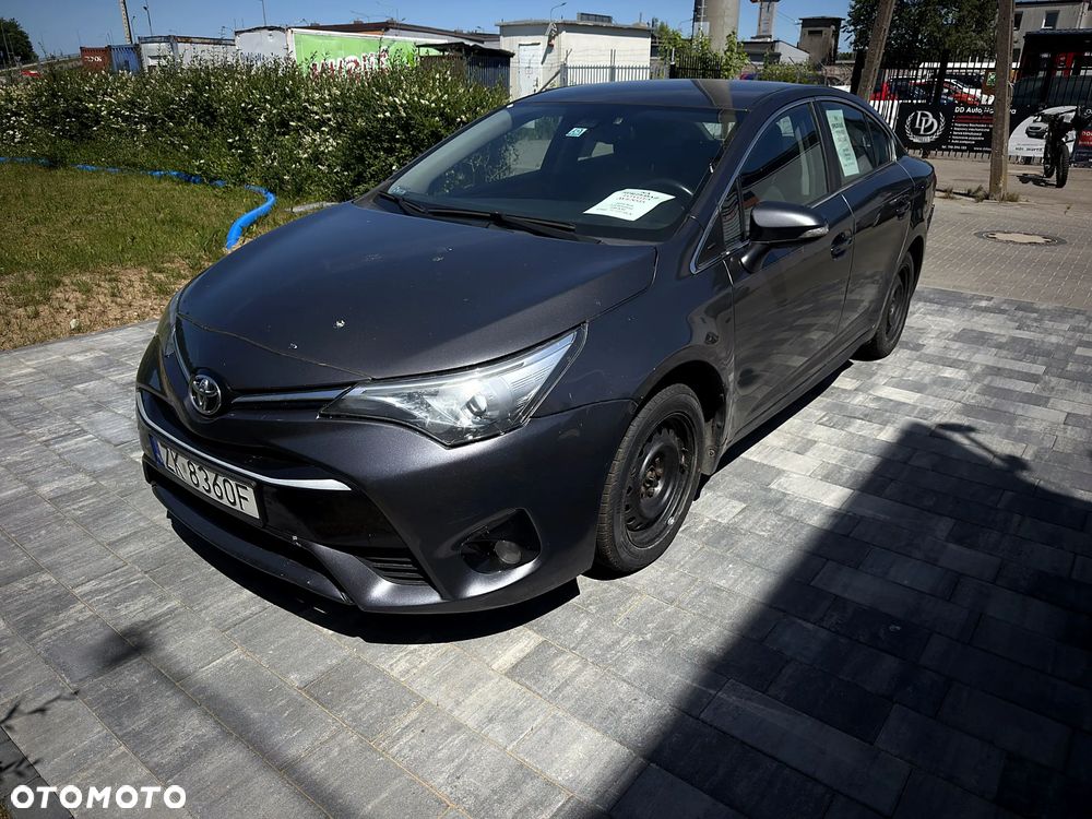 Toyota Avensis 1.8 Active - 4