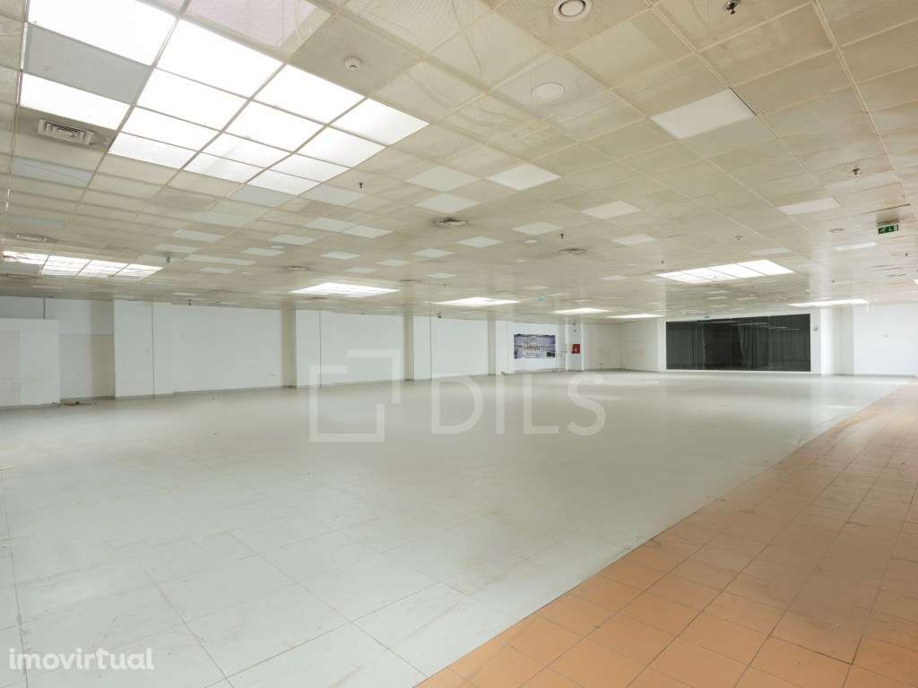 Loja para arrendar - Rua Latino Coelho, Avenidas Novas, Lisboa - Grande imagem: 2/20