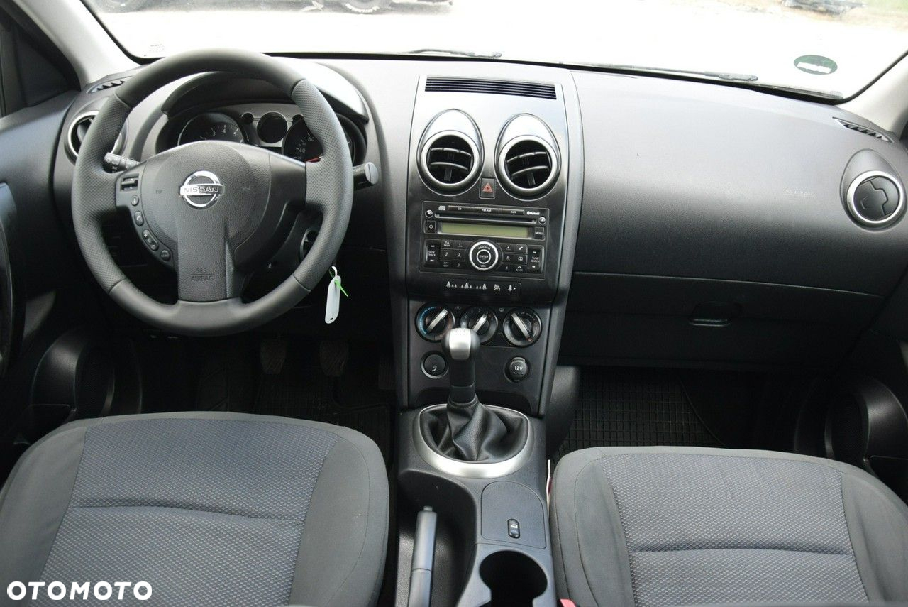 Nissan Qashqai 1.6 visia - 18