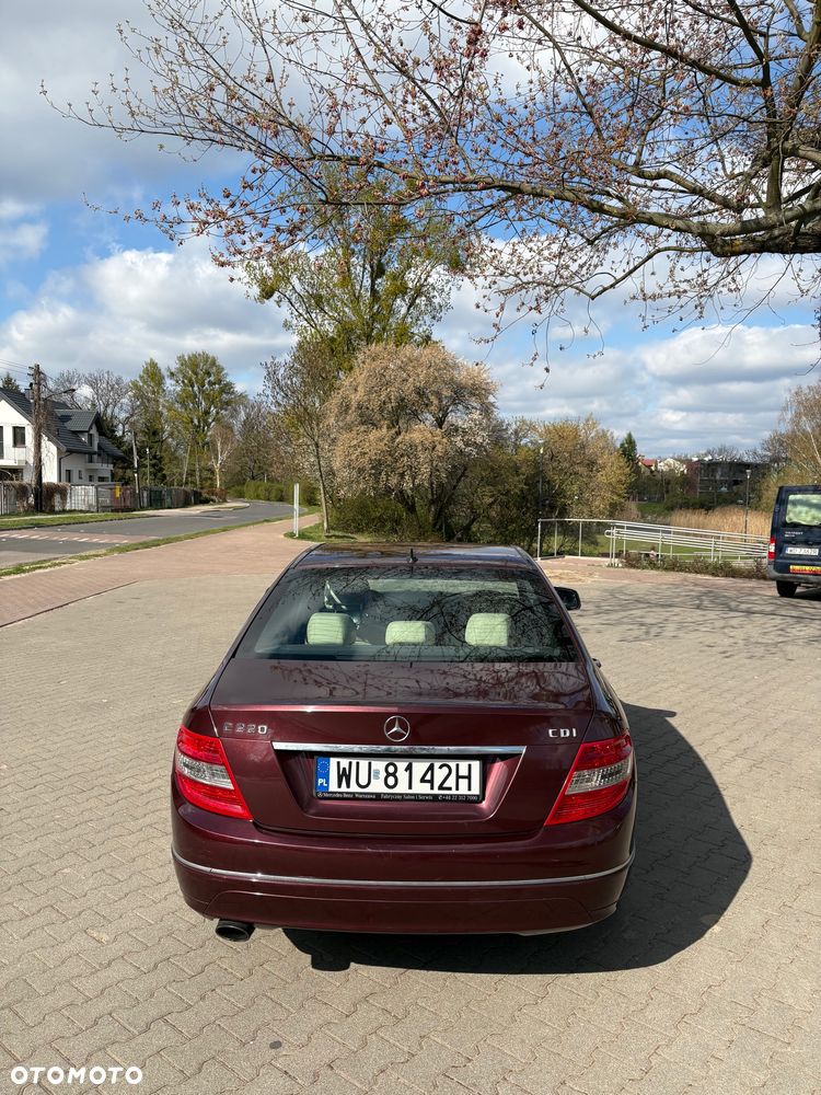 Mercedes-Benz Klasa C 220 CDI Avantgarde - 12