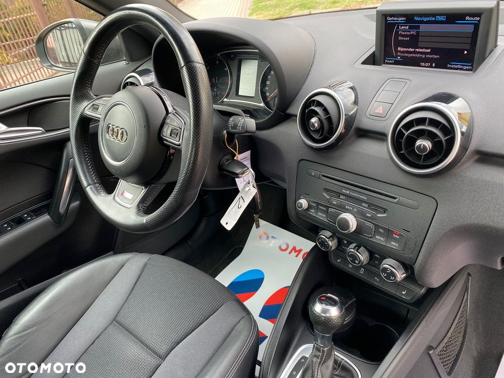 Audi A1 Sportback 1.6 TDI S tronic S line Sportpaket - 8