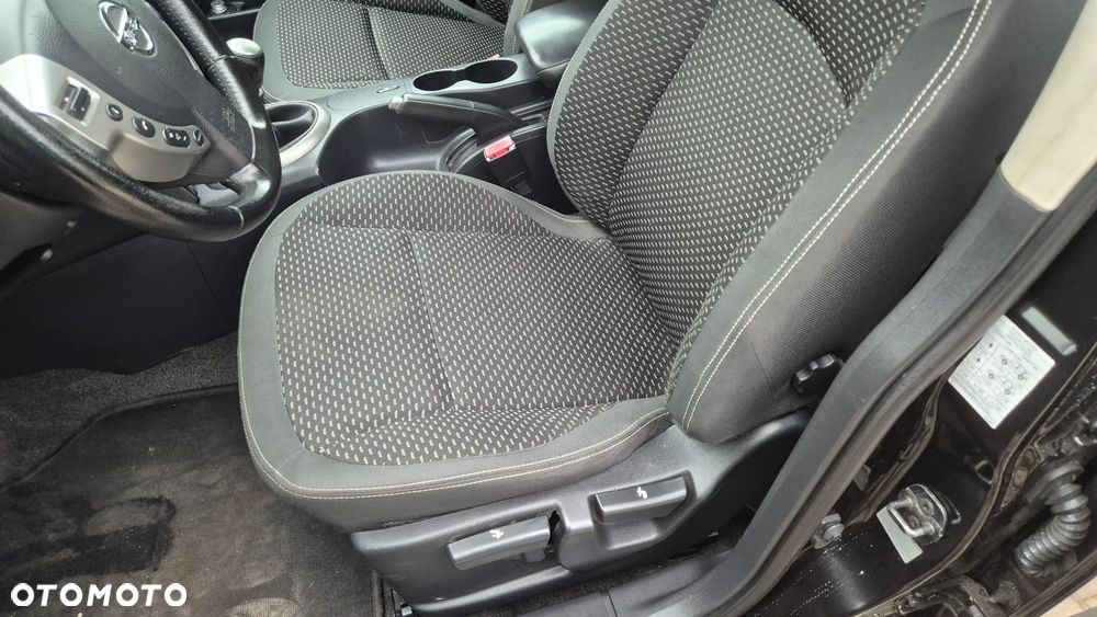 Nissan Qashqai 2.0 Acenta - 15